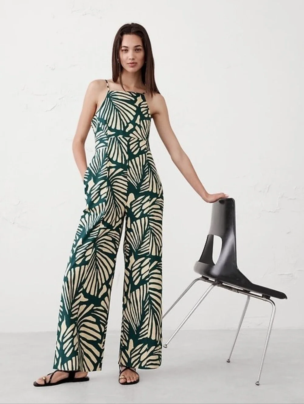 Banana Republic Linen Blend Green and Cream Halter Wide-Leg Jumpsuit 0
